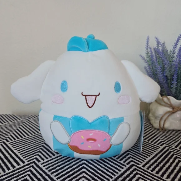 NWT Squishmallows Cinnamoroll (Sanrio & Friends) 9" - Picture 1 of 3